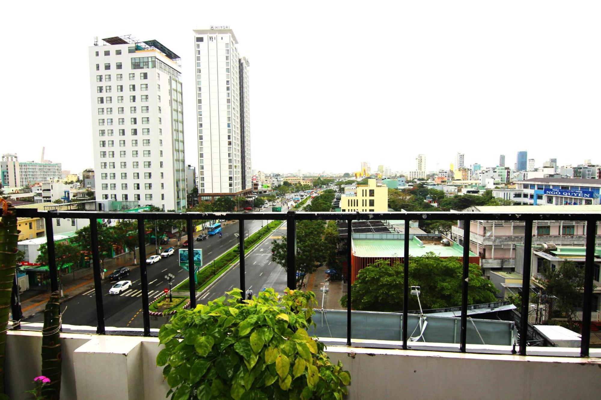 Khanh Vinh Hotel Дананг Екстер'єр фото