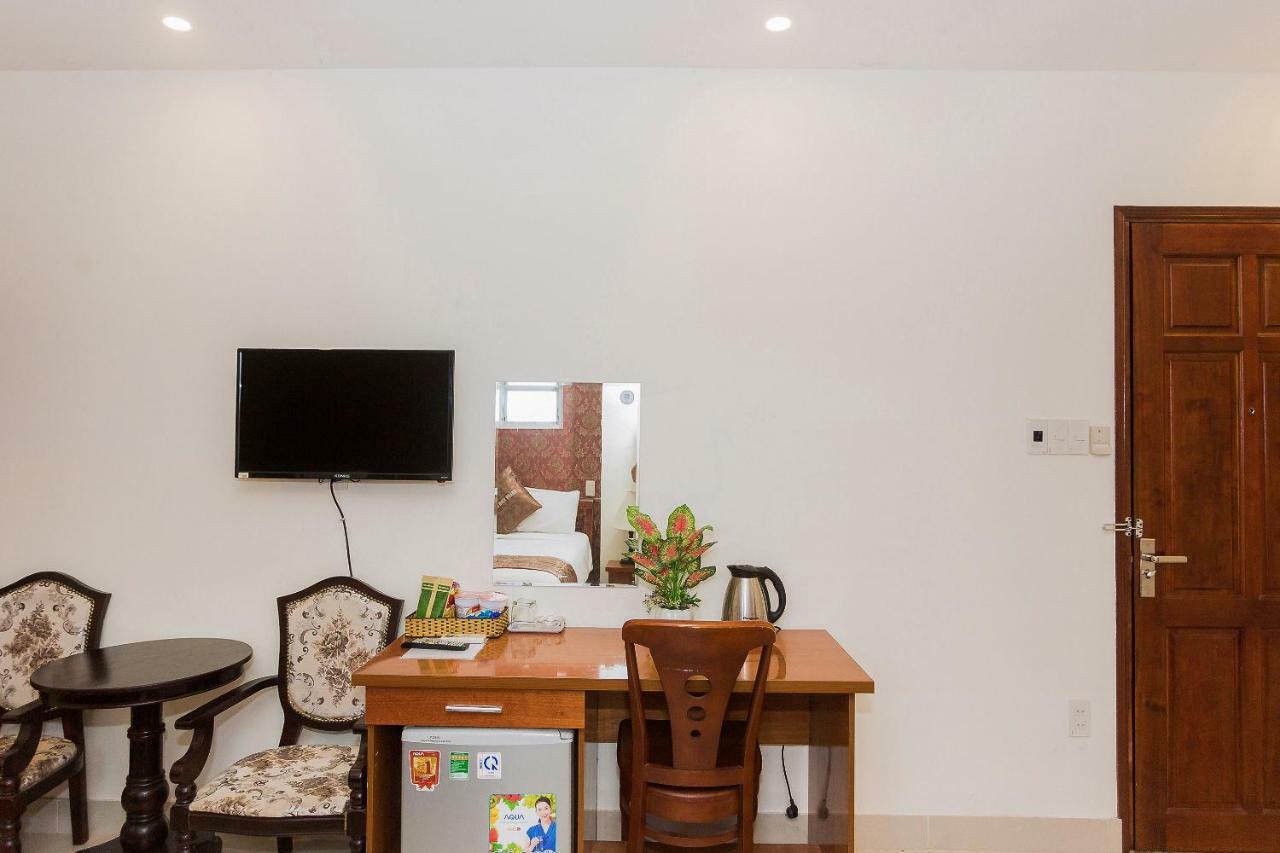 Khanh Vinh Hotel Дананг Екстер'єр фото